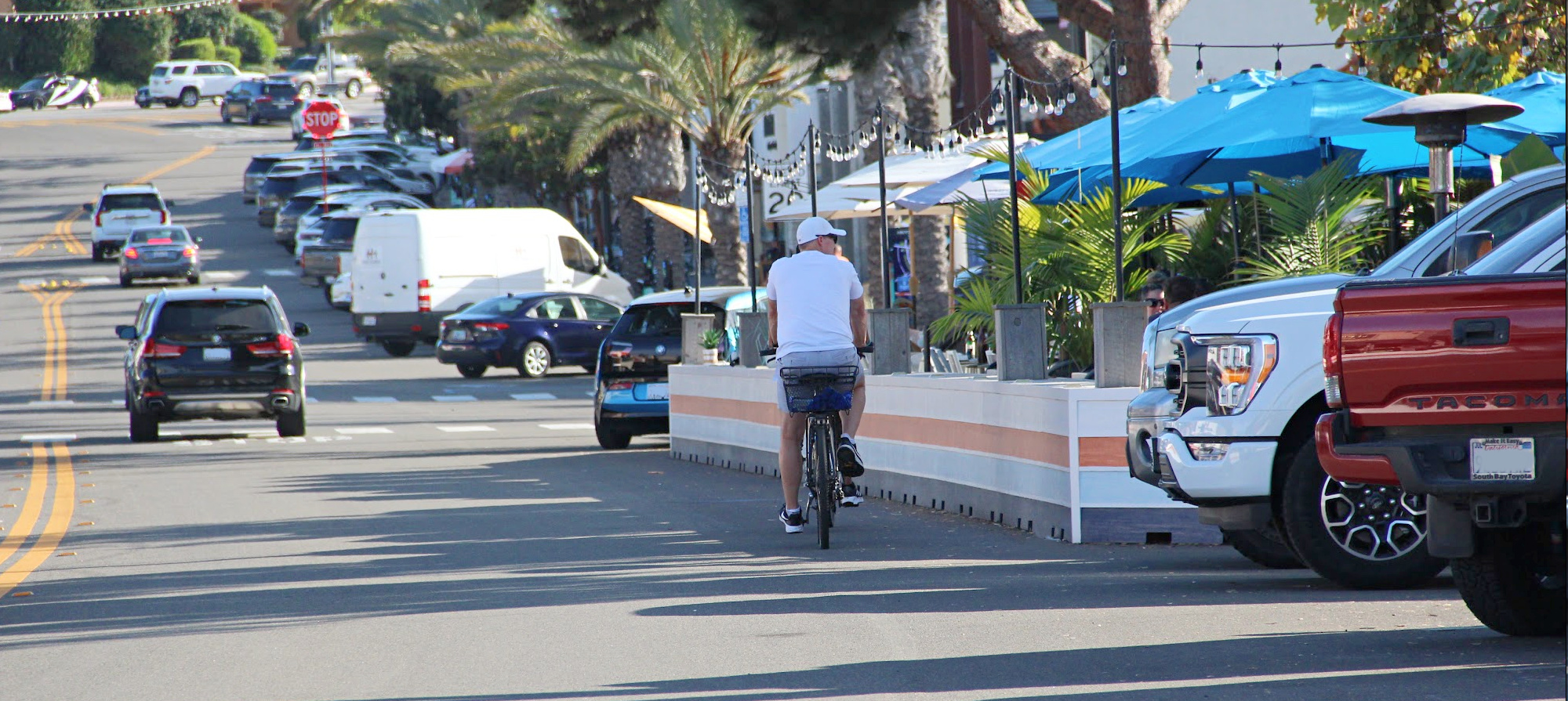 Riviera Village Shop, Dine, Relax & More in Redondo Beach